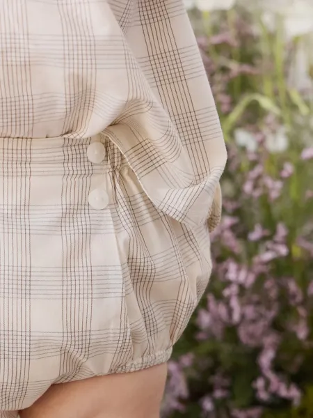 Bej Kareli Elçin Bloomer